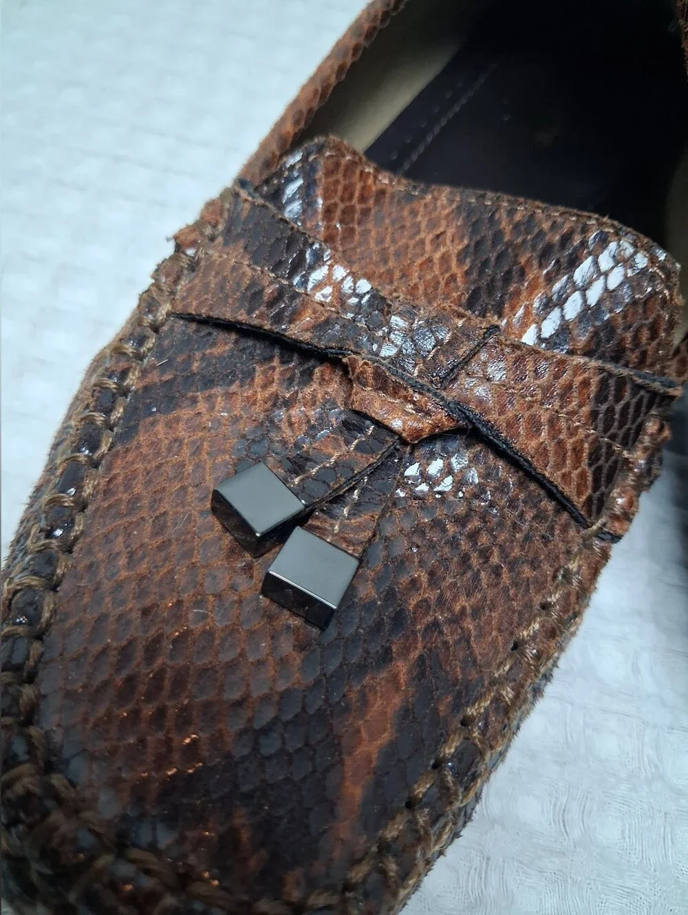 Liz Claiborne Womens Brown/Tan Faux Snakeskin Loafer/Mocassin Size 7